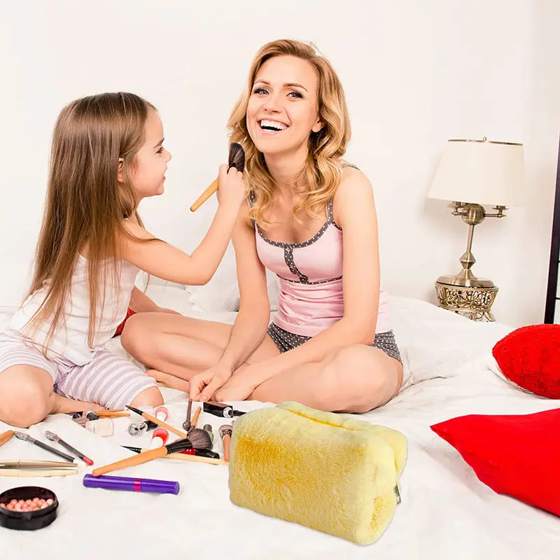 Large Capacity Plush Travel Cosmetic Bag for Women