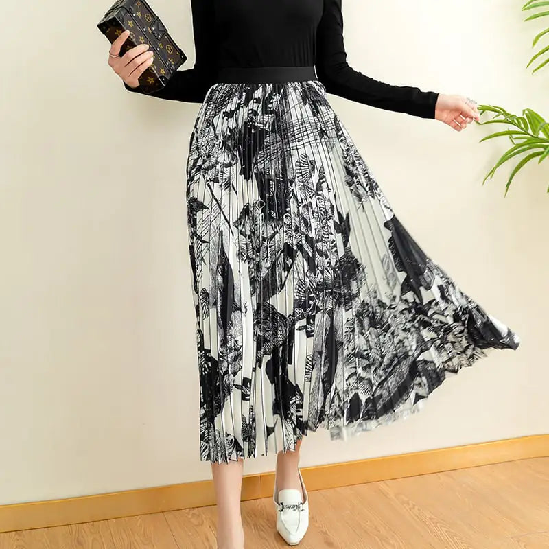 High-Waisted A-Line Printed Midi Skirt