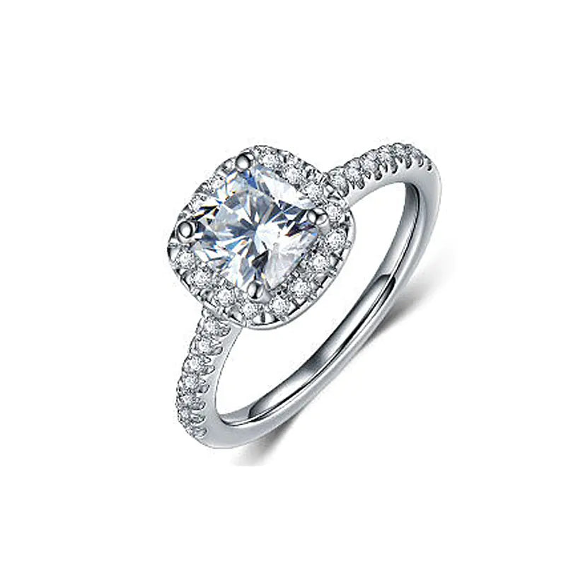 S925 Silver Luxury Moissanite Engagement Ring for Women